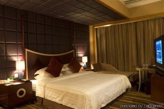 Sprot-Life Garden Hotel Wuhan Cameră foto